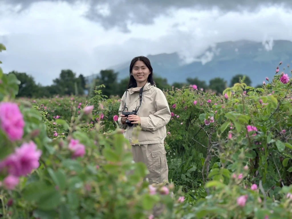 保加利亚玫瑰谷|连续三年走进卡赞勒克玫瑰节、百年蒸馏厂与玫瑰庄园 - Fishagrams | 旅人小鱼 Fishagrams | 旅人小鱼