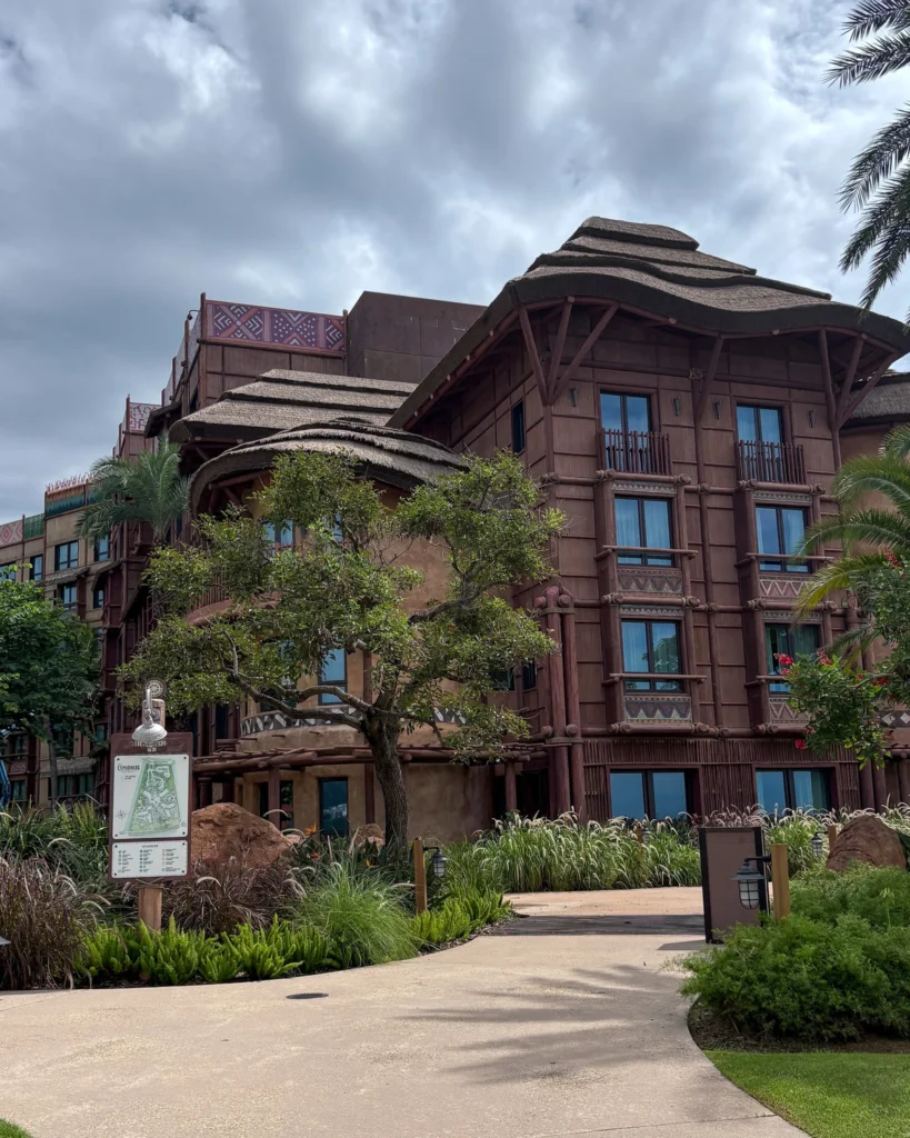 香港迪士尼探索家酒店入住体验|深圳出发住一晚值得吗? - Fishagrams | 旅人小鱼 Fishagrams | 旅人小鱼