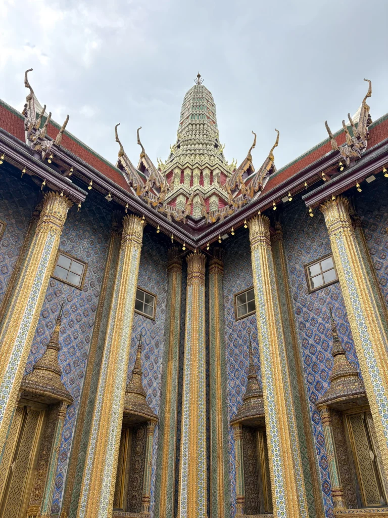 曼谷寺庙一日游|大皇宫、Wat Arun、长尾船、Big Buddha到Talat Phlu - Fishagrams | 旅人小鱼 Fishagrams | 旅人小鱼
