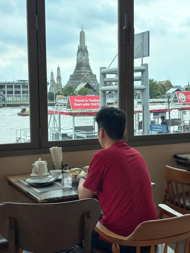曼谷寺庙一日游|大皇宫、Wat Arun、长尾船、Big Buddha到Talat Phlu - Fishagrams | 旅人小鱼 Fishagrams | 旅人小鱼