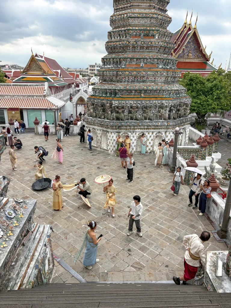 曼谷寺庙一日游|大皇宫、Wat Arun、长尾船、Big Buddha到Talat Phlu - Fishagrams | 旅人小鱼 Fishagrams | 旅人小鱼