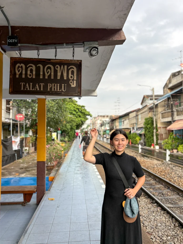 曼谷寺庙一日游|大皇宫、Wat Arun、长尾船、Big Buddha到Talat Phlu - Fishagrams | 旅人小鱼 Fishagrams | 旅人小鱼