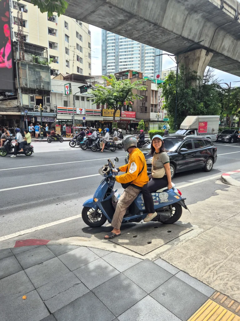 KROMO Bangkok 5晚酒店评测:半透明浴缸?藏宝石游戏? - Fishagrams | 旅人小鱼 Fishagrams | 旅人小鱼