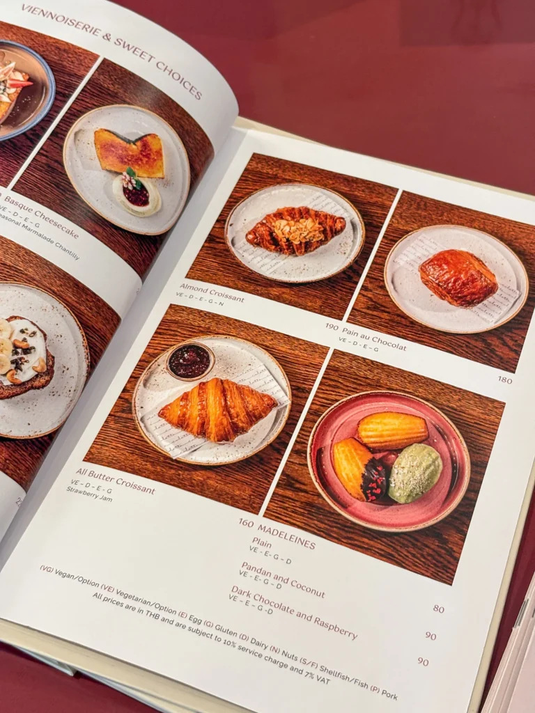 KROMO Bangkok 5晚酒店评测:半透明浴缸?藏宝石游戏? - Fishagrams | 旅人小鱼 Fishagrams | 旅人小鱼